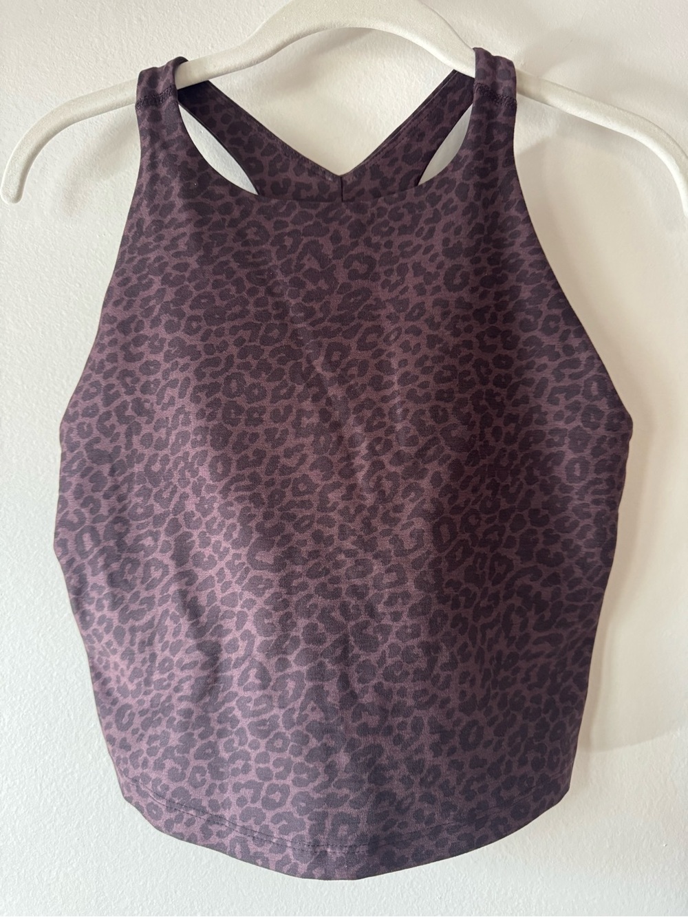 Beyond Yoga Leopard Print Softmark Refocus Racerback Cropped Tank Top
